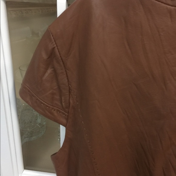 Bcbgmaxarzia leather top - Picture 4 of 8